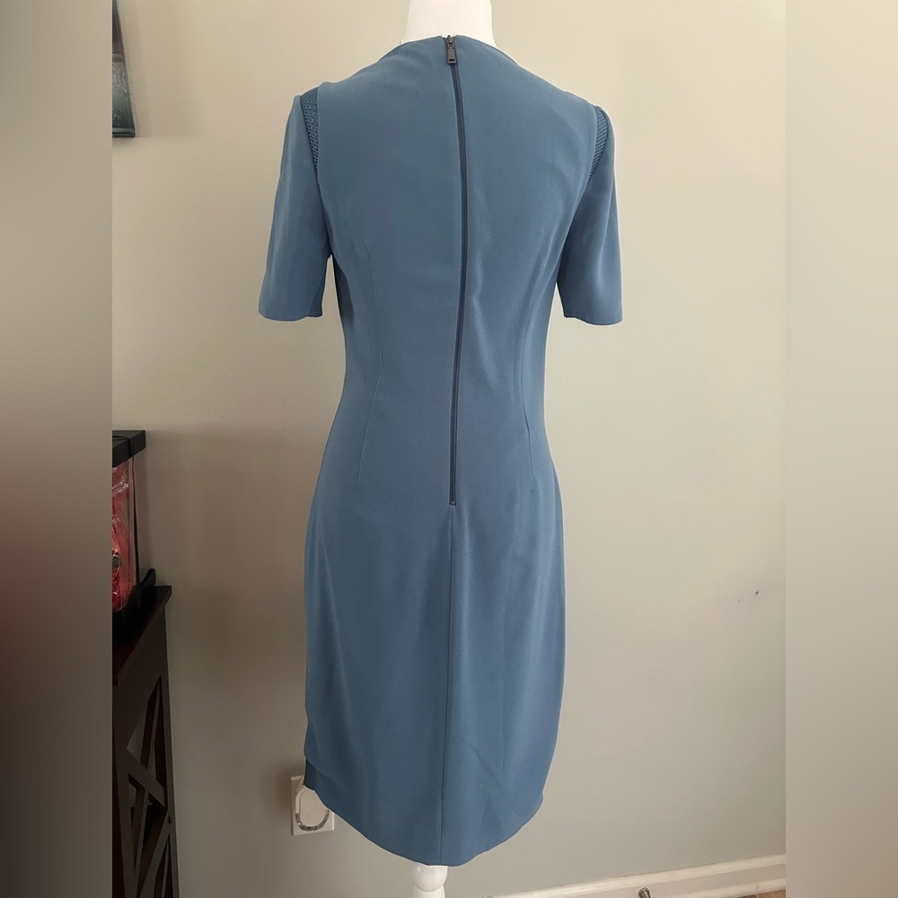 Elie Tahari Amymarie Short-Sleeve Dress Side Pleat S 4 Cornflower Blue - Picture 5 of 10